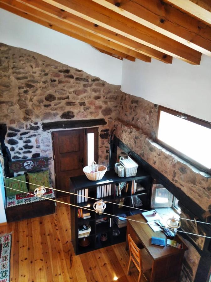 Casa Fabiana Lägenhet Montenegro de Cameros Exteriör bild